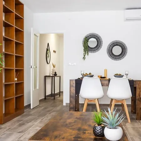 Pink La Marina - Winter By The